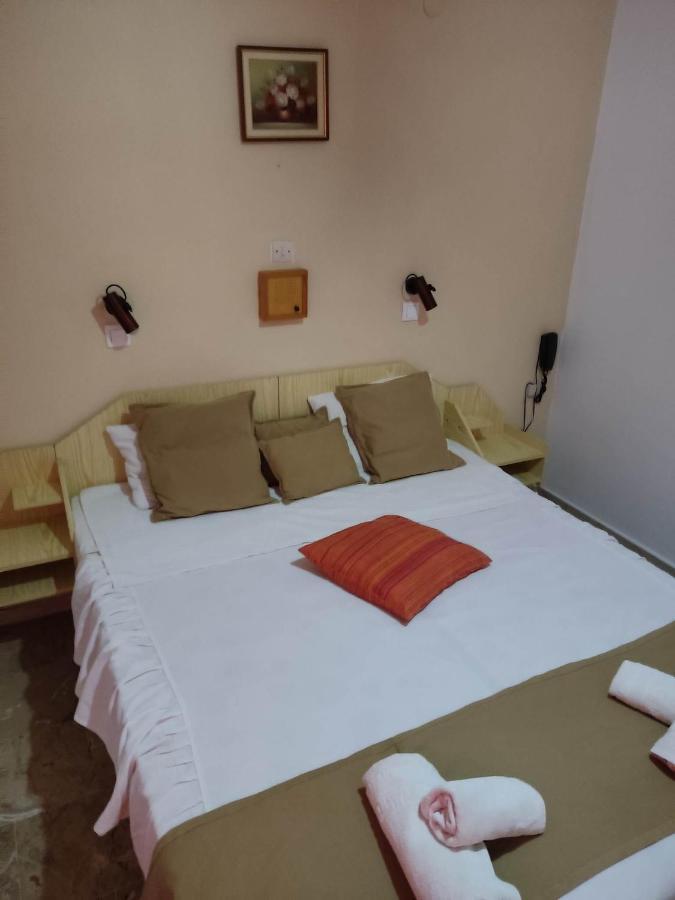 Kissandros Hotel Agia Galini Екстериор снимка