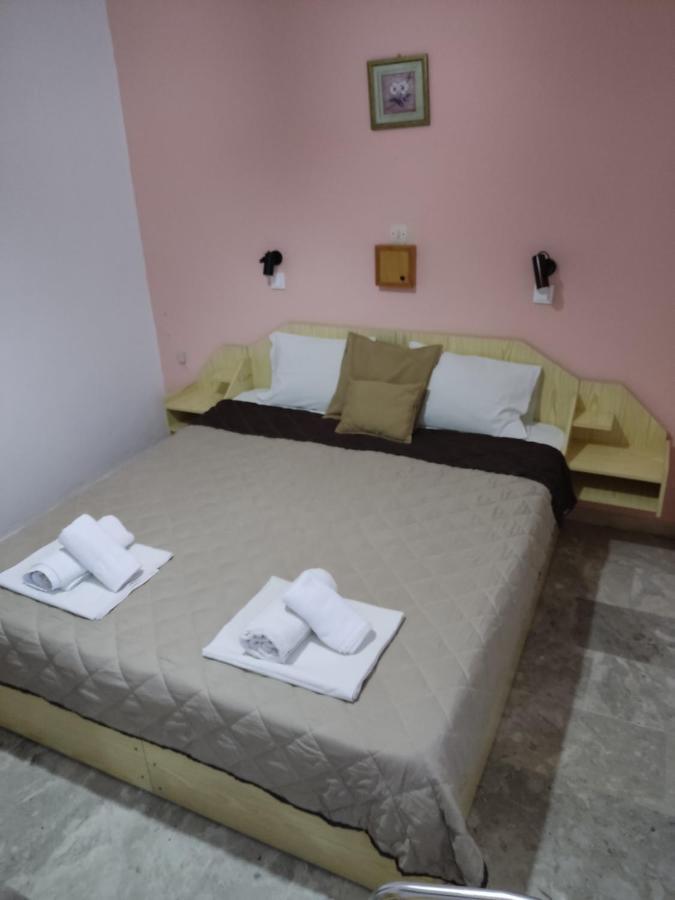 Kissandros Hotel Agia Galini Екстериор снимка